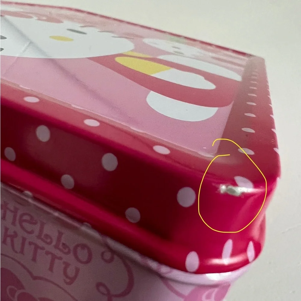 Hello Kitty Metal Lunch Box - Picture 9 of 9
